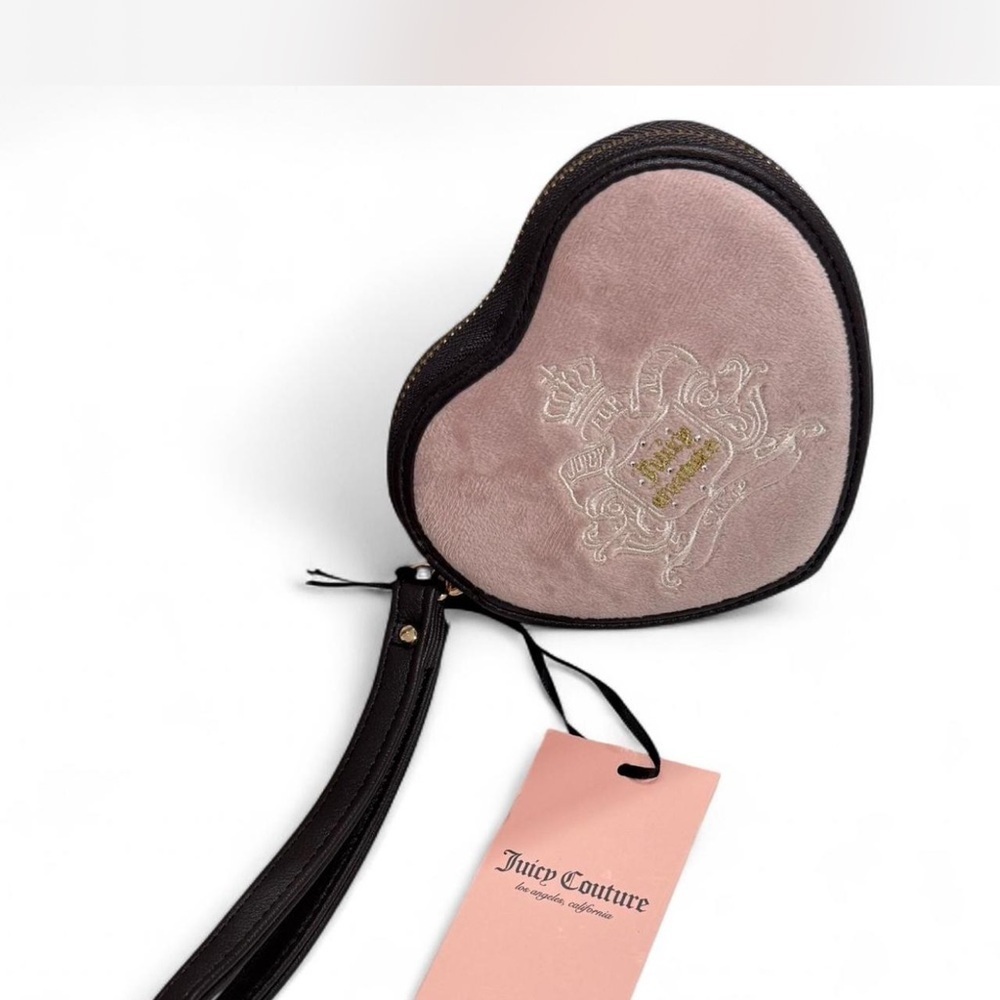 NEW Juicy Couture Black Heart Wristlet